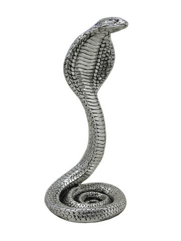 Cobra iso. Фигурка Safari Ltd белая Кобра 225829. Статуэтка Кобра. Змея статуэтка. Металлическая змейка.